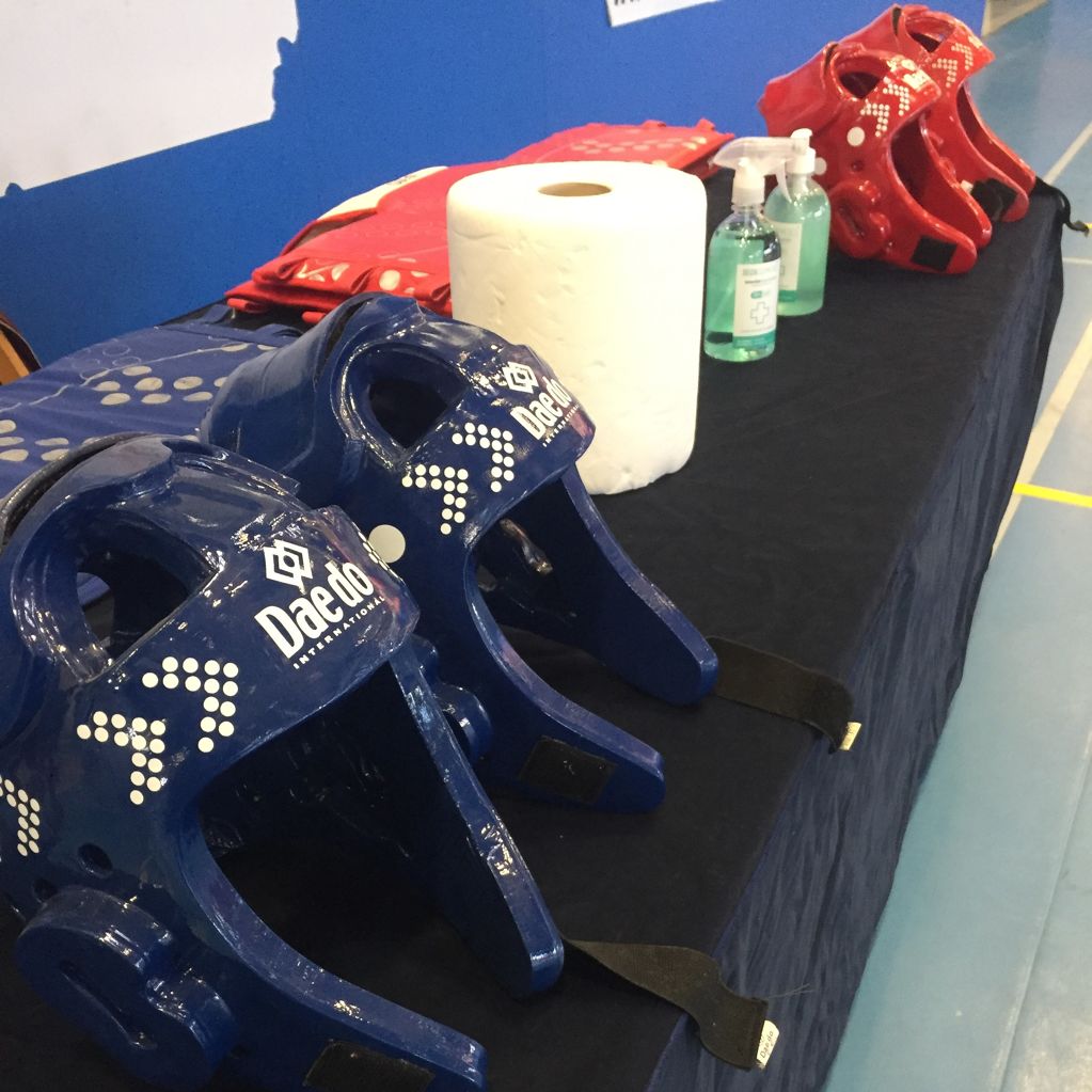 TKD Vidreres de nuevo en competición